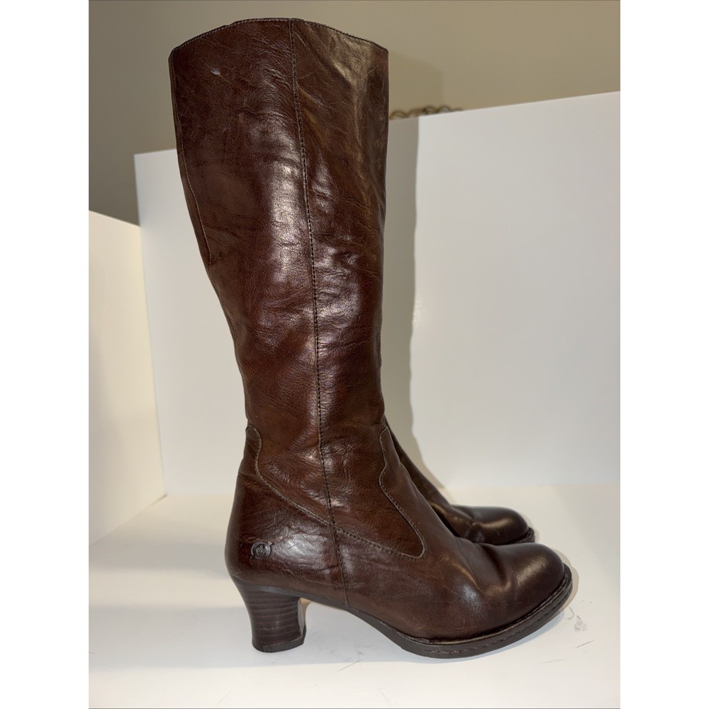 Born Dark Brown Leather Knee High Boots Double Buckle Round Toe SZ 9 Heel 2'